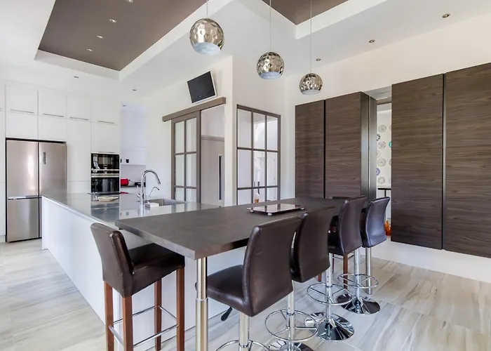 Private Le Kervan * Arcachon